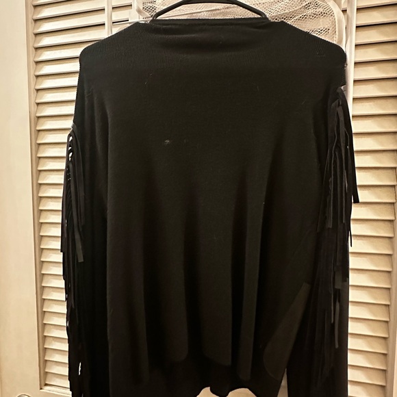 Karamel Italy fringe sweater - Picture 2 of 4